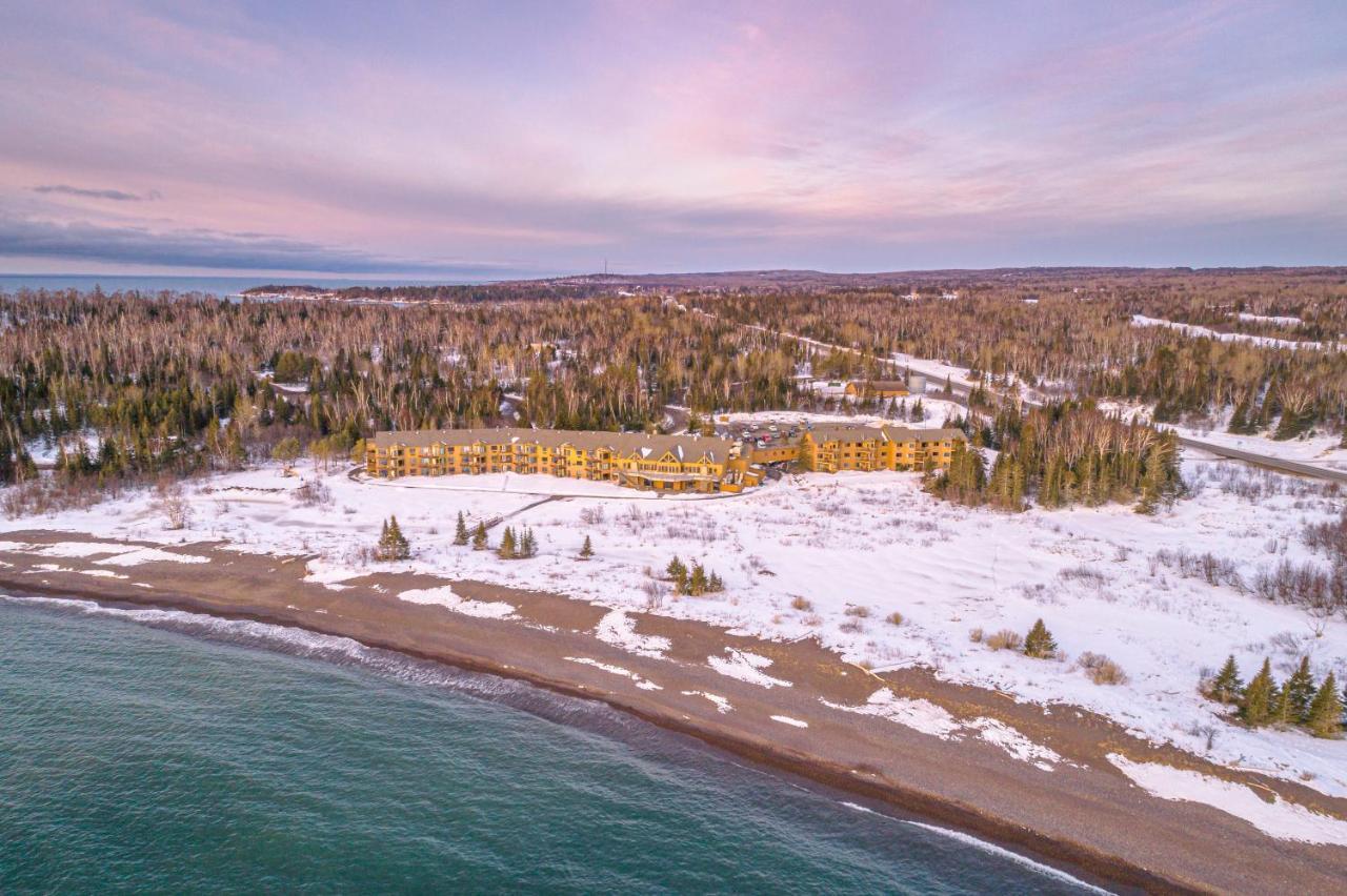 Superior Shores Resort Ту-Харборс Экстерьер фото