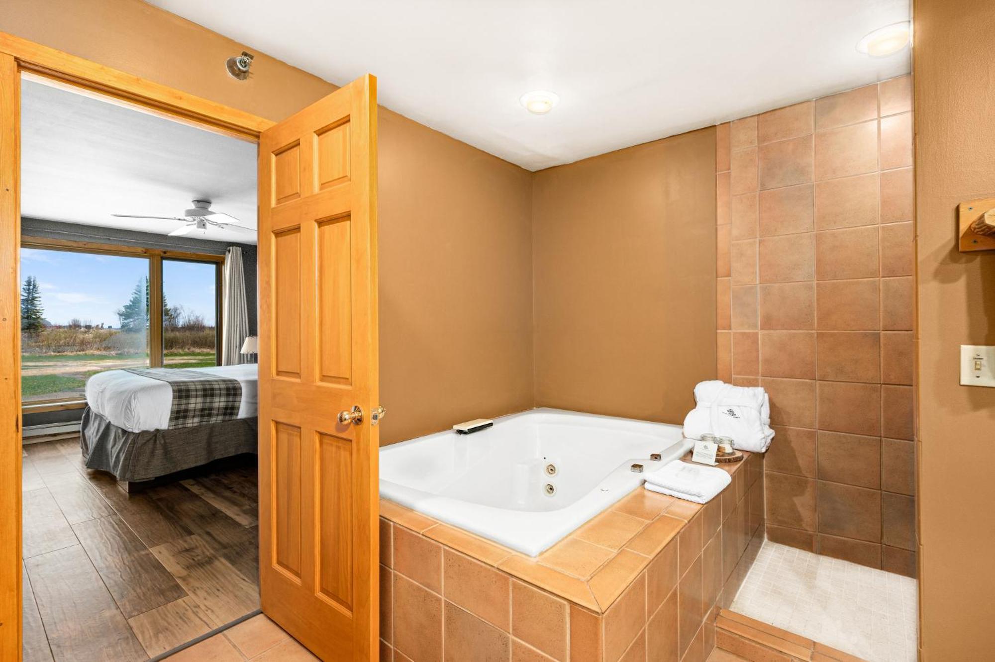 Superior Shores Resort Ту-Харборс Экстерьер фото